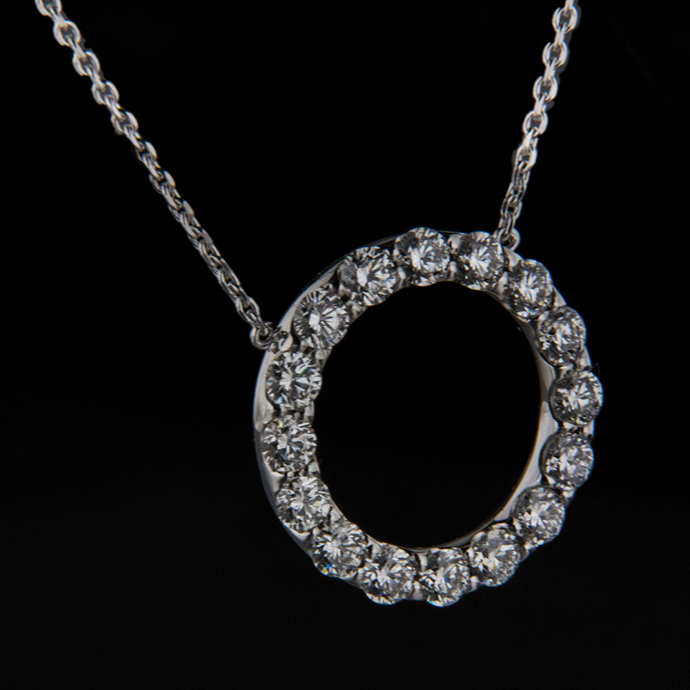 Diamond-circlet-pendant-1