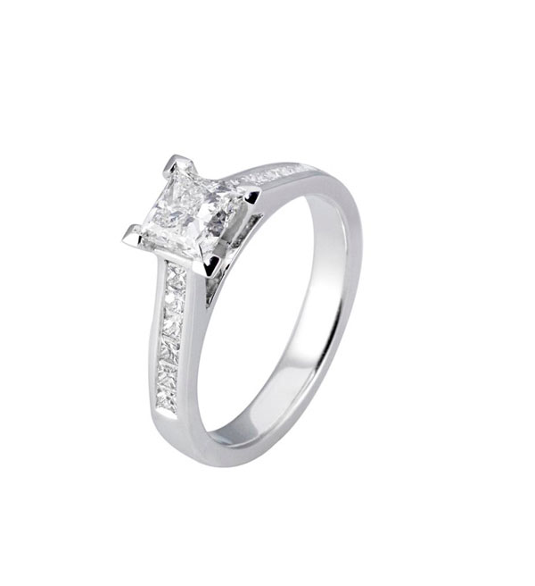 Princess Cut Diamond Solitaire Ring