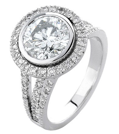 Round Brilliant Diamond Halo Split Band Ring