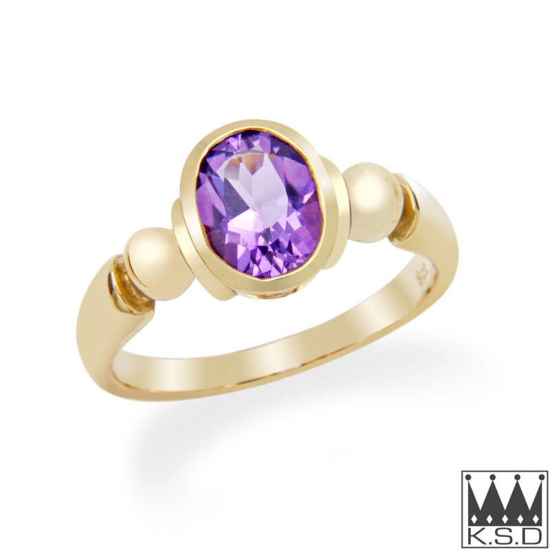 Amethyst and Gold Bezel Ring