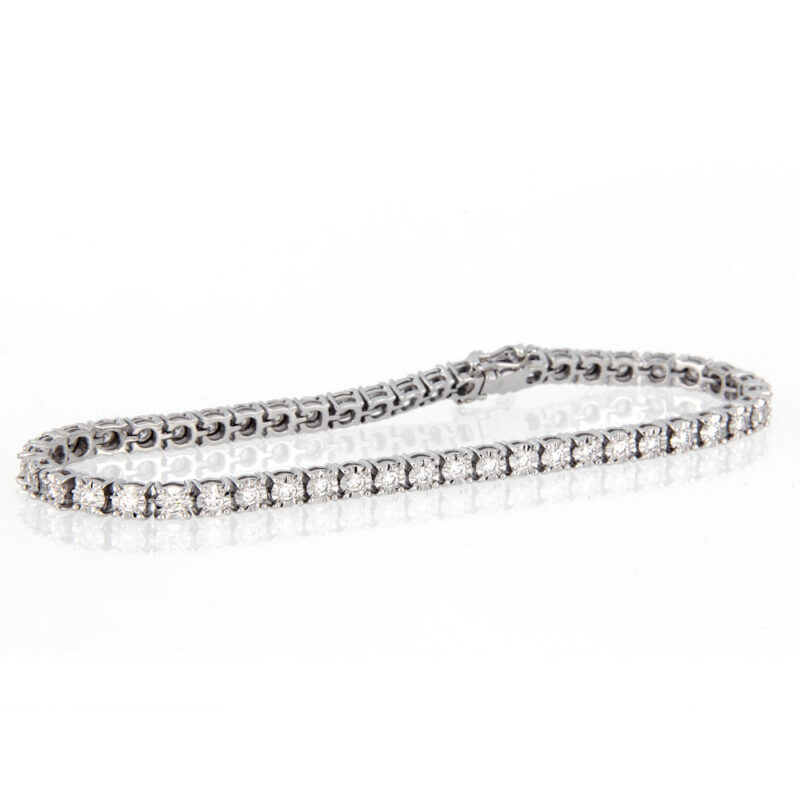 Diamond Bracelet with Mirror Cut Finish