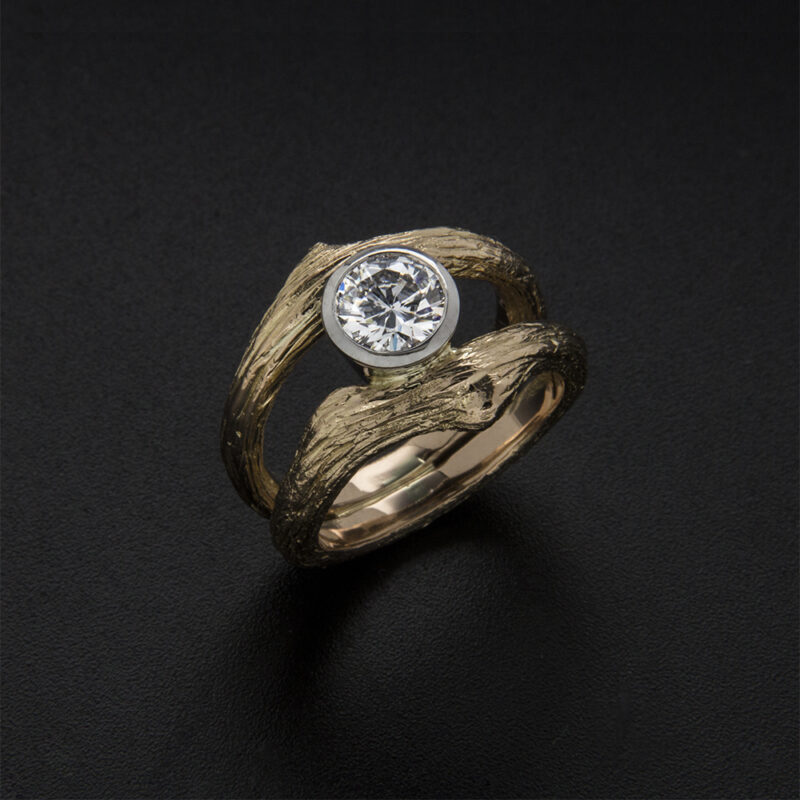 Free-form Single Diamond Ring