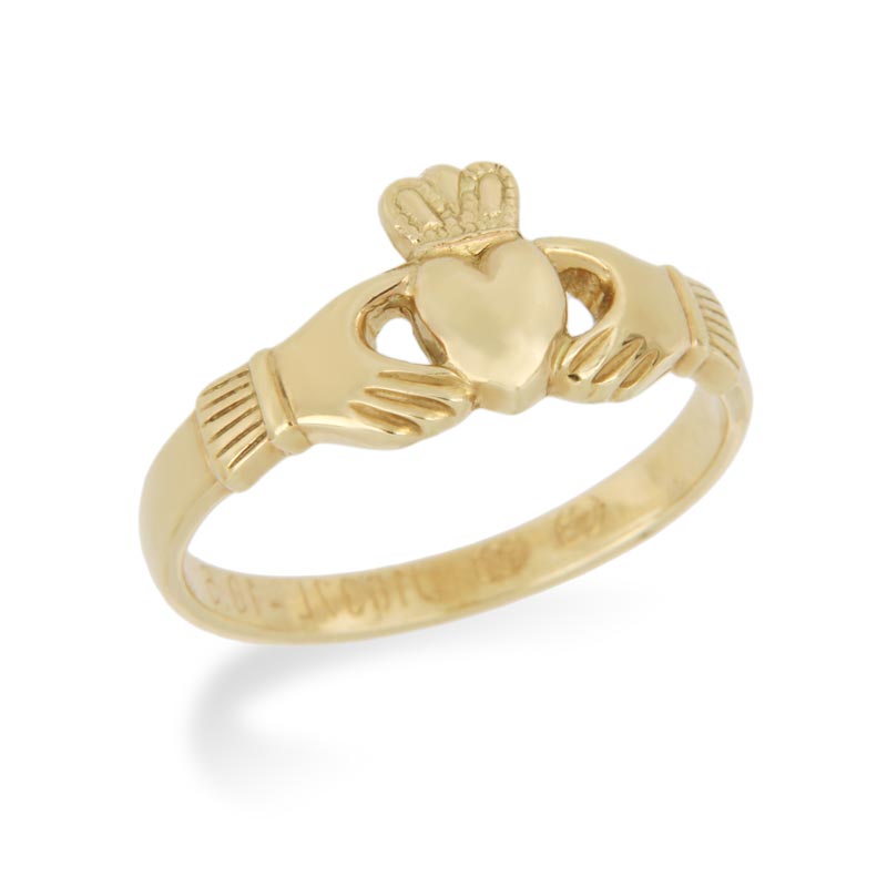 Claddagh ring