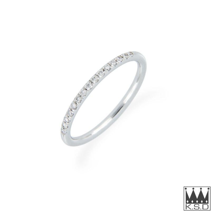 Diamond Set White Gold Ring