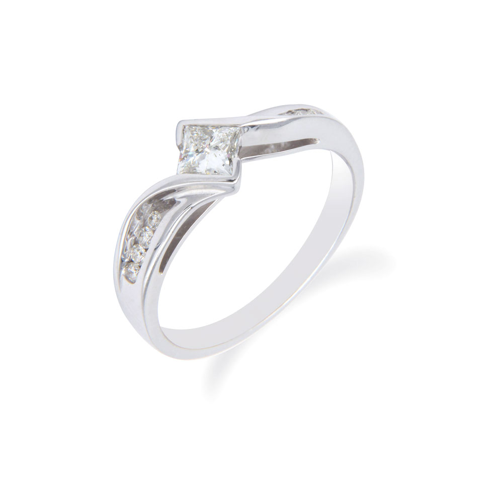 Princess Cut Diamond Set White Gold Ring