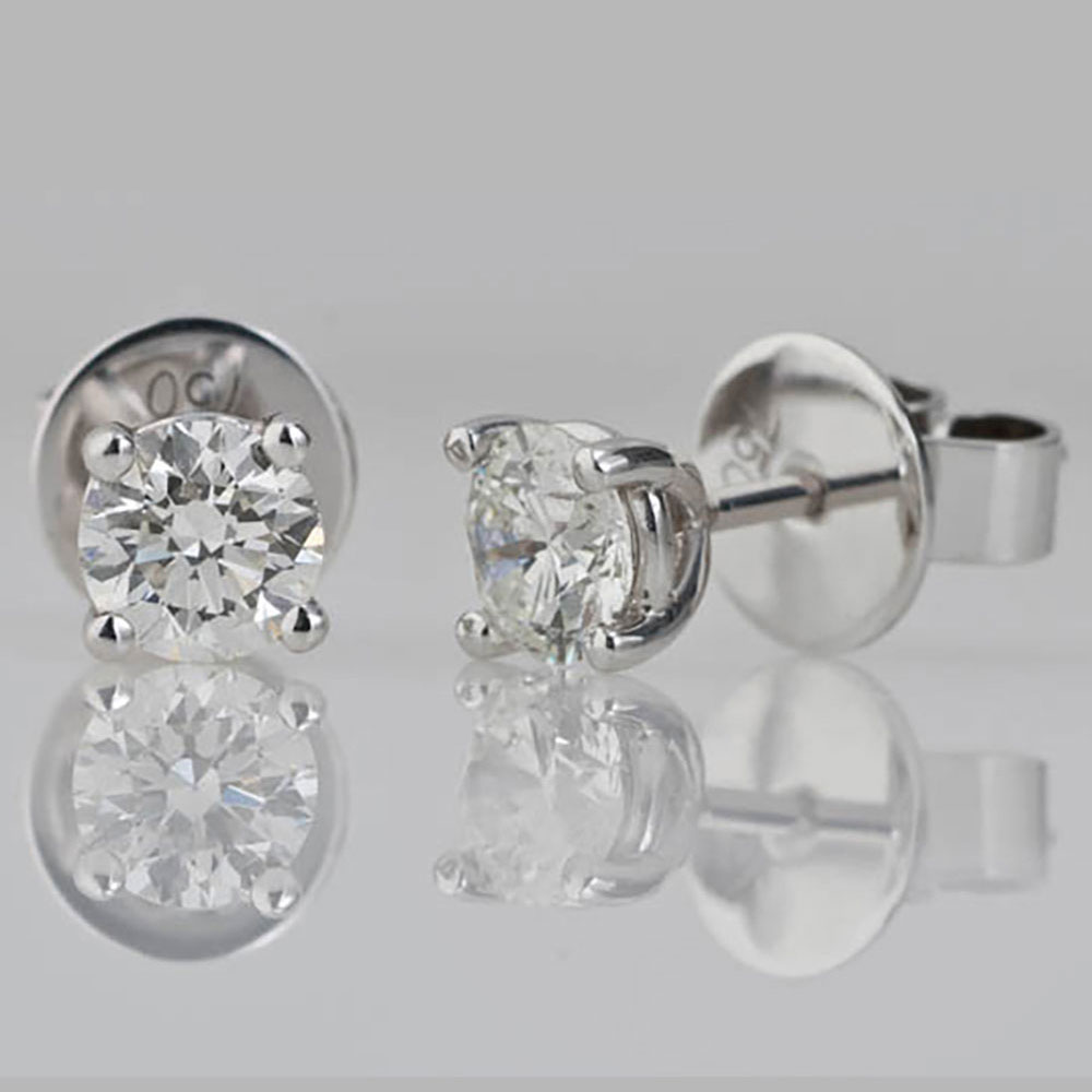 Diamond Stud Earrings (.20cts)